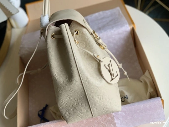 WIS LOUIS MONTSOURIS VUITTON BACKPACK 0211